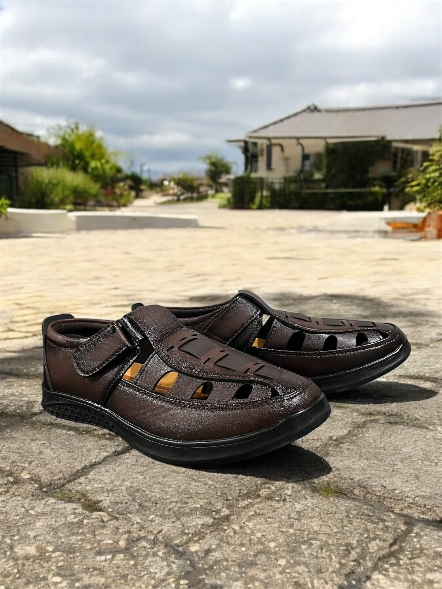 MEN SHOES BY COMFORT WEAR-ULTRA COMFORTABLE AND UNIQUE DESIGN-SHINNING LOOK